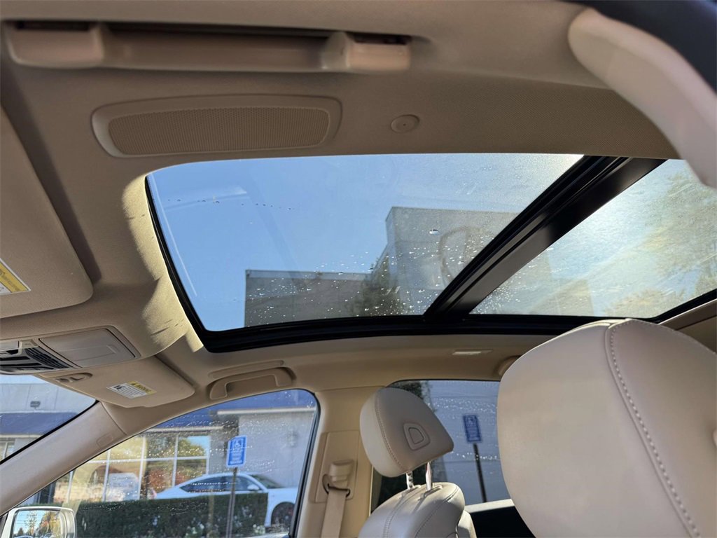 Certified 2024 Acura RDX w/ Technology Package image 18