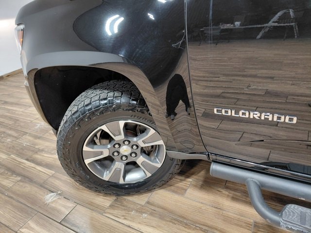 Used 2017 Chevrolet Colorado Z71 image 13