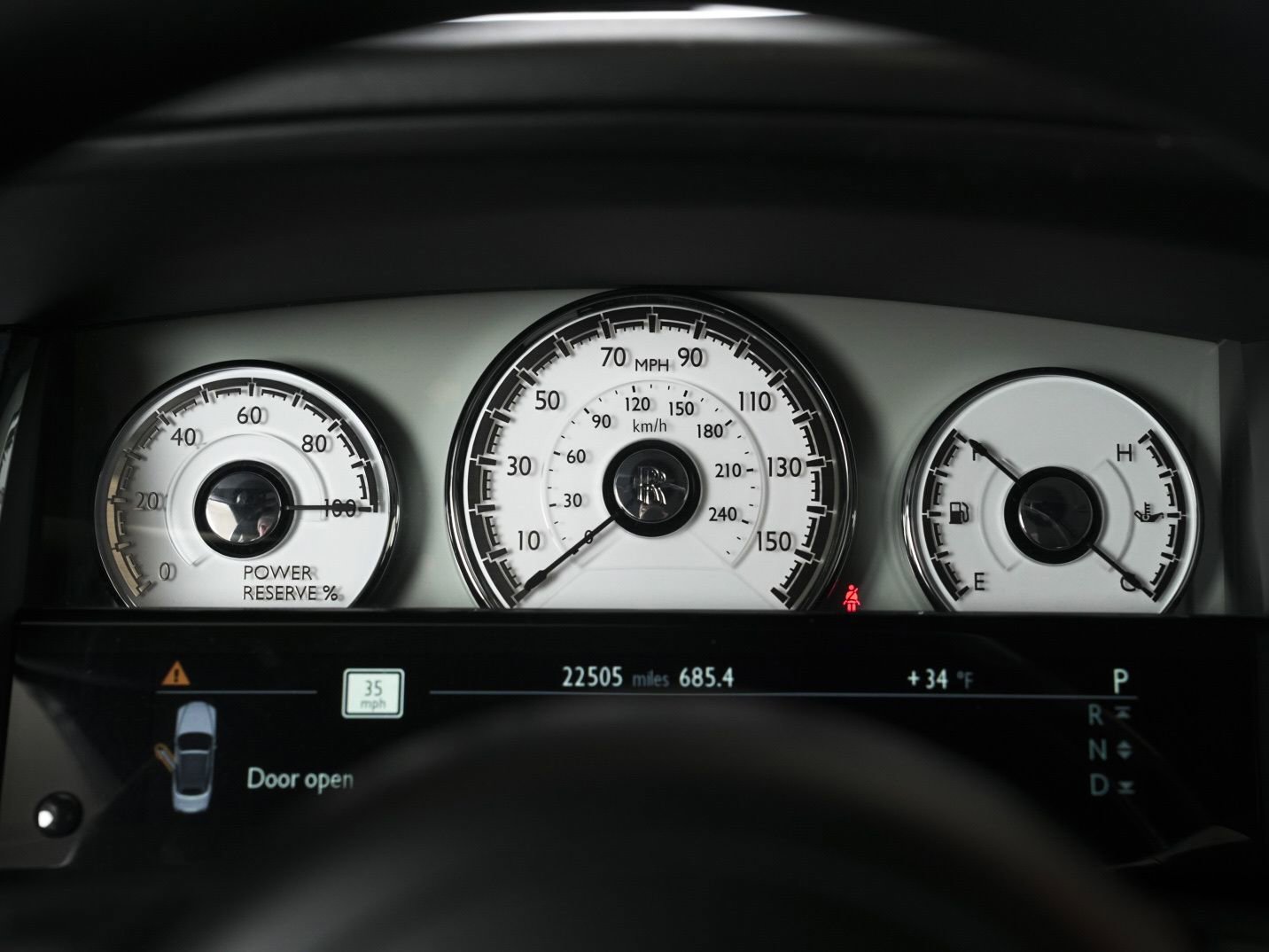 Used 2020 Rolls-Royce Dawn image 31