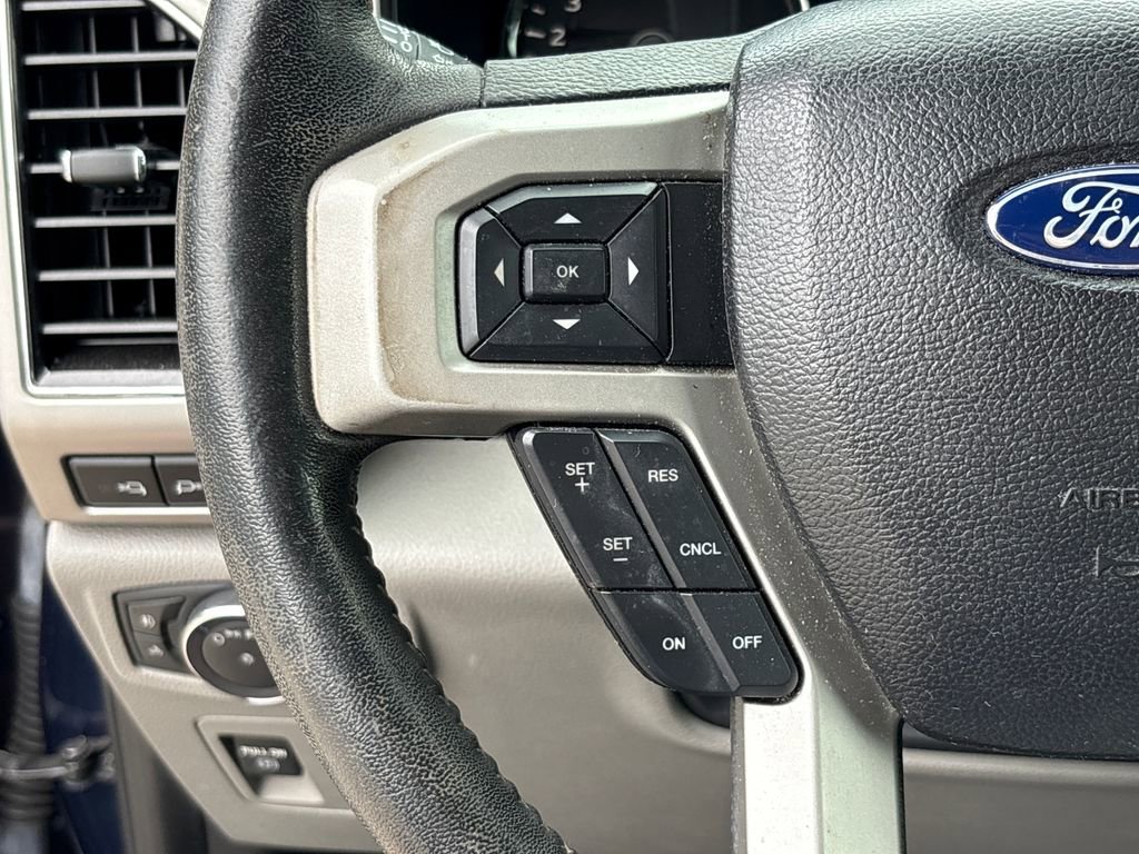 Used 2019 Ford F150 Lariat w/ Equipment Group 502A Luxury AWD/4WD image 18