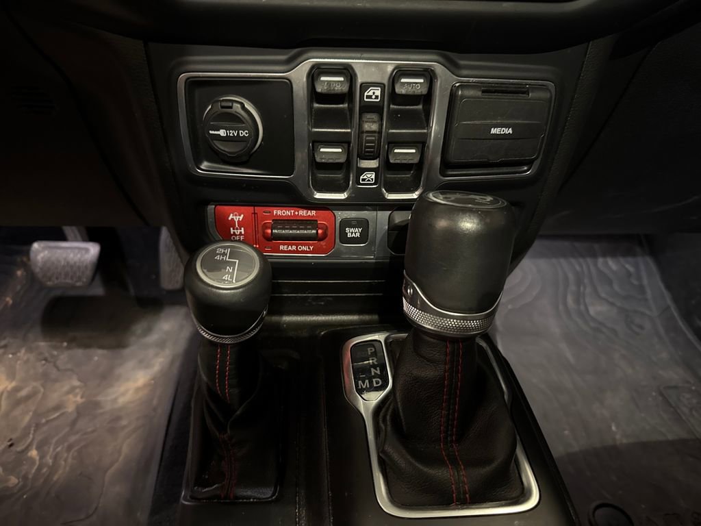 Used 2018 Jeep Wrangler Unlimited Rubicon image 12