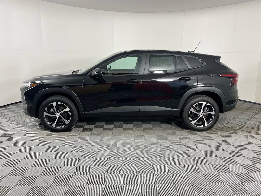 New 2026 Chevrolet Trax RS image 2