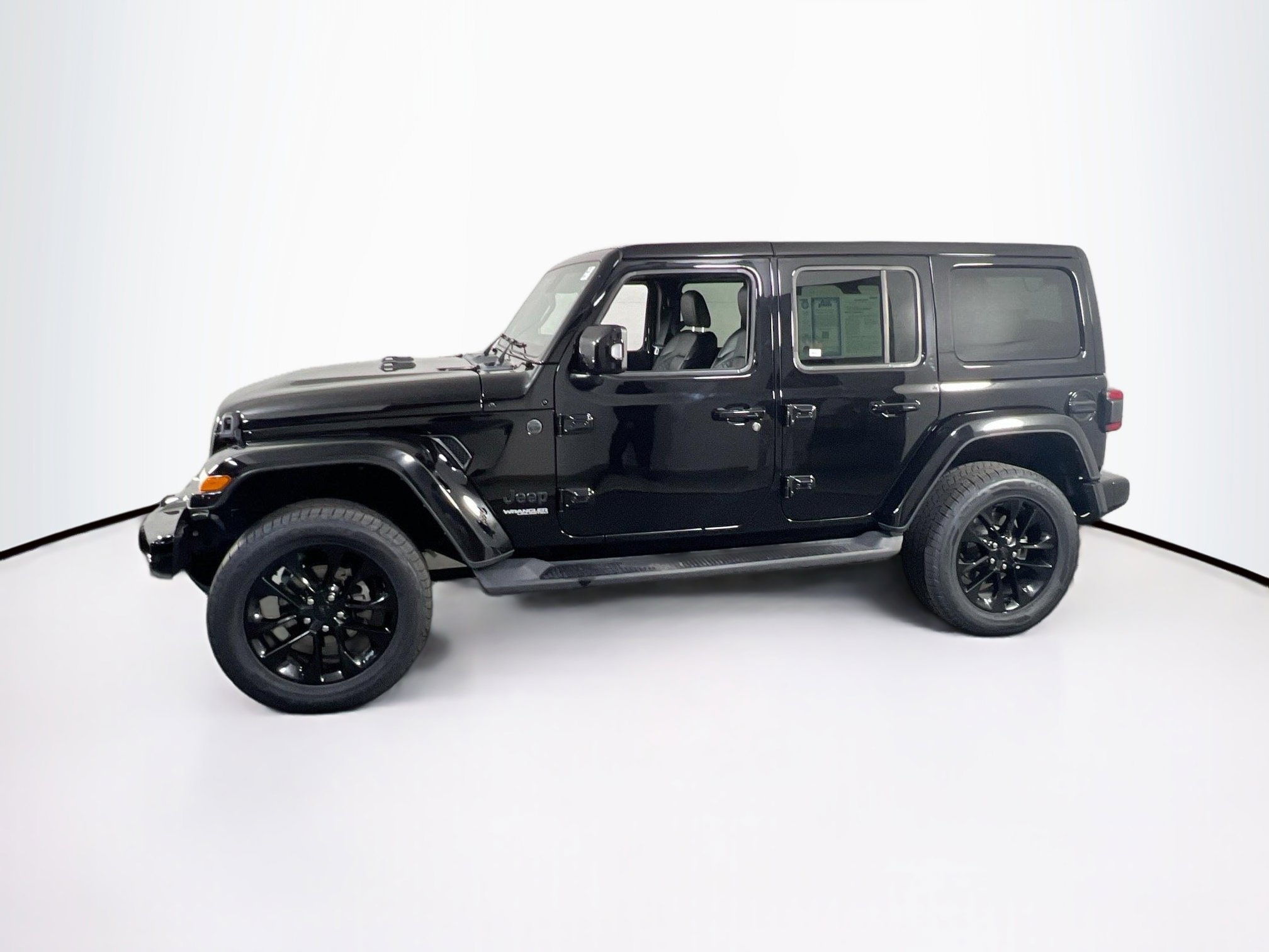 Used 2022 Jeep Wrangler Unlimited Sahara image 8