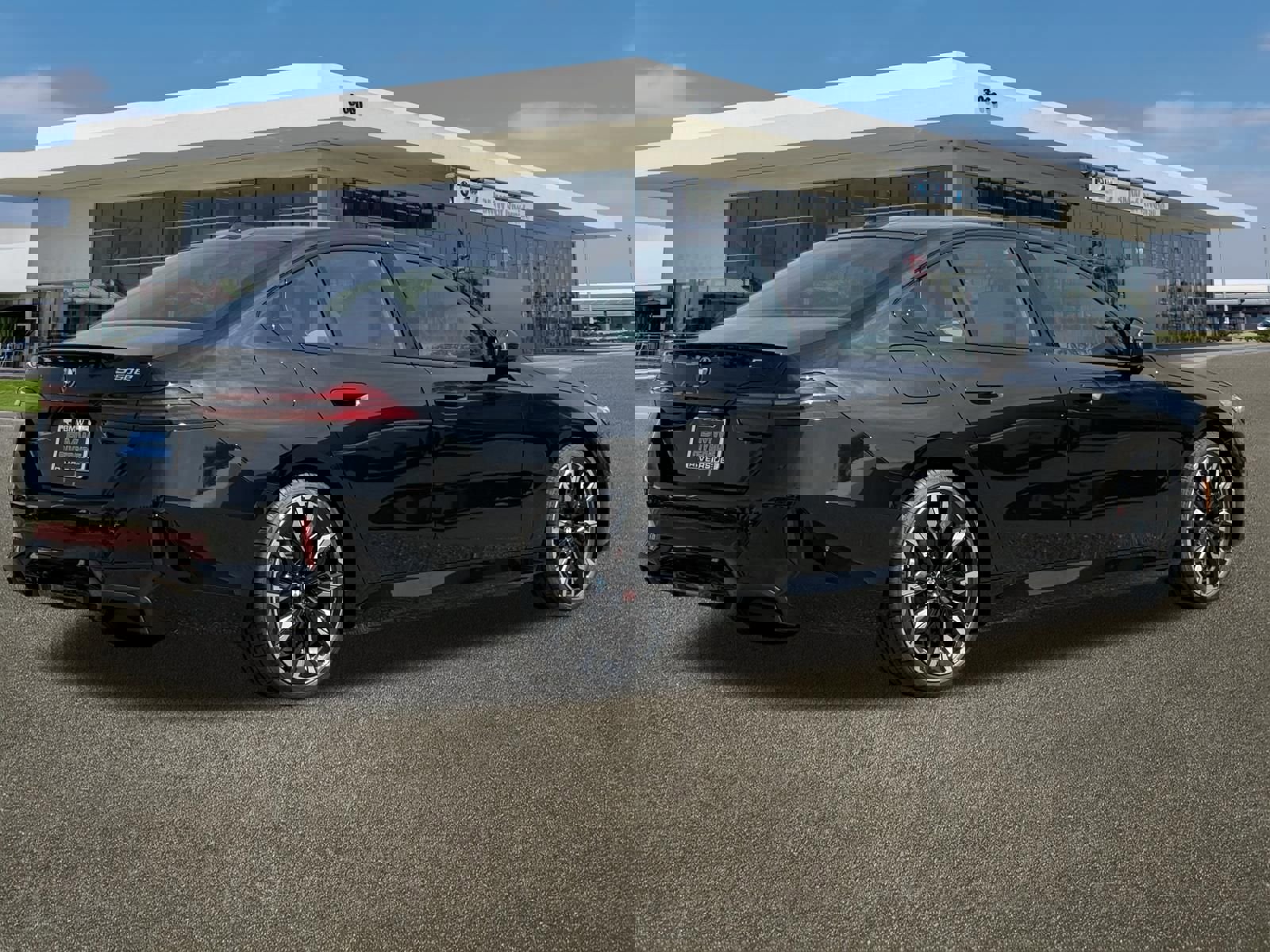 New 2026 BMW 550e xDrive w/ M Sport Professional Package AWD/4WD image 10