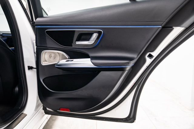 Used 2025 Mercedes-Benz E 350 4MATIC Sedan image 29