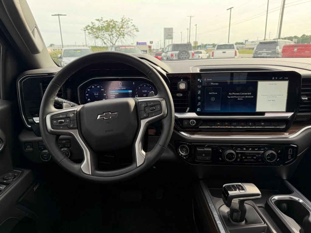 Used 2024 Chevrolet Silverado 1500 RST w/ Rally Edition AWD/4WD image 24