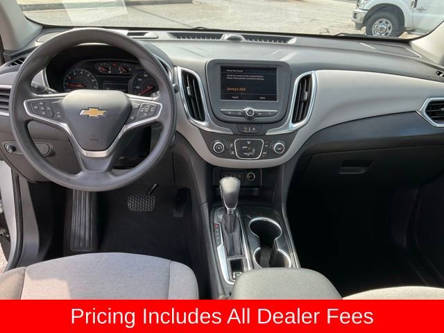 Used 2022 Chevrolet Equinox LS FWD image 4