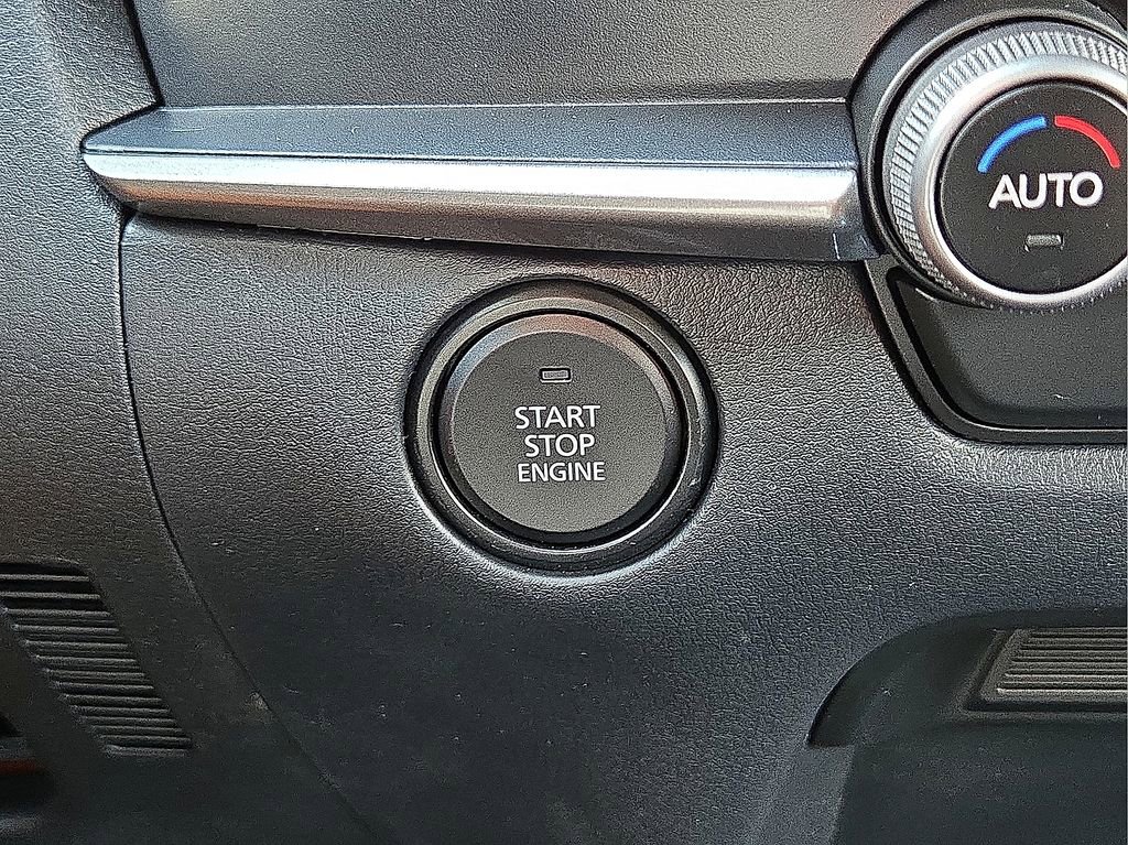 New 2025 MAZDA CX-30 AWD 2.5 S w/ Select Sport Pkg image 29