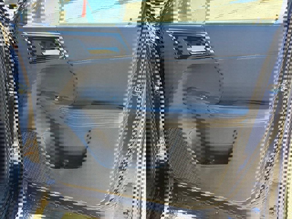 Used 2024 Mitsubishi Outlander SE image 21