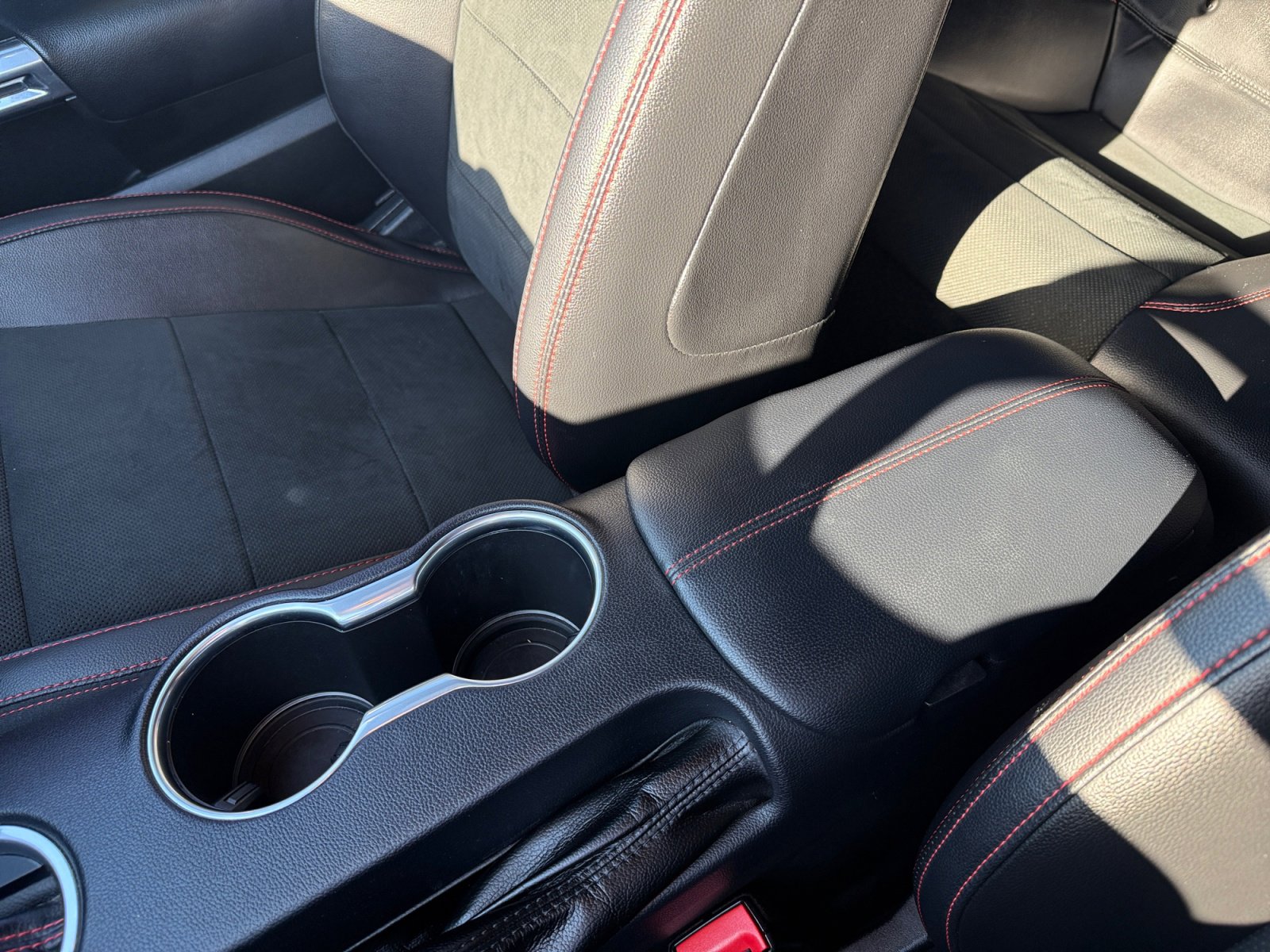 Used 2020 Ford Mustang GT Premium w/ Equipment Group 401A image 15