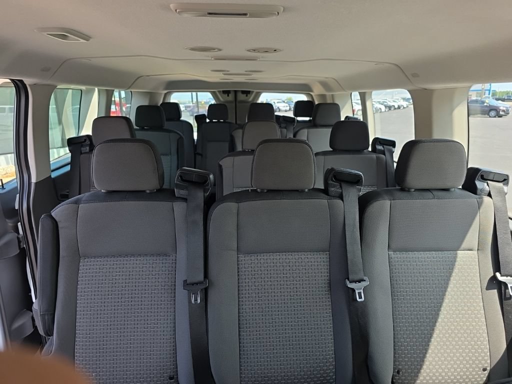 Used 2024 Ford Transit 350 XLT RWD image 24