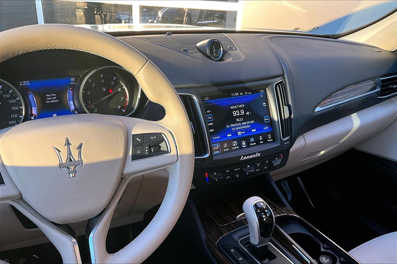 Used 2017 Maserati Levante image 6