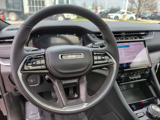 Certified 2024 Jeep Grand Cherokee Overland w/ Luxury Tech Group IV AWD/4WD image 33