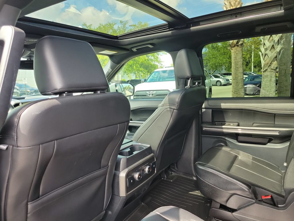 Used 2021 Ford Expedition XLT RWD image 26