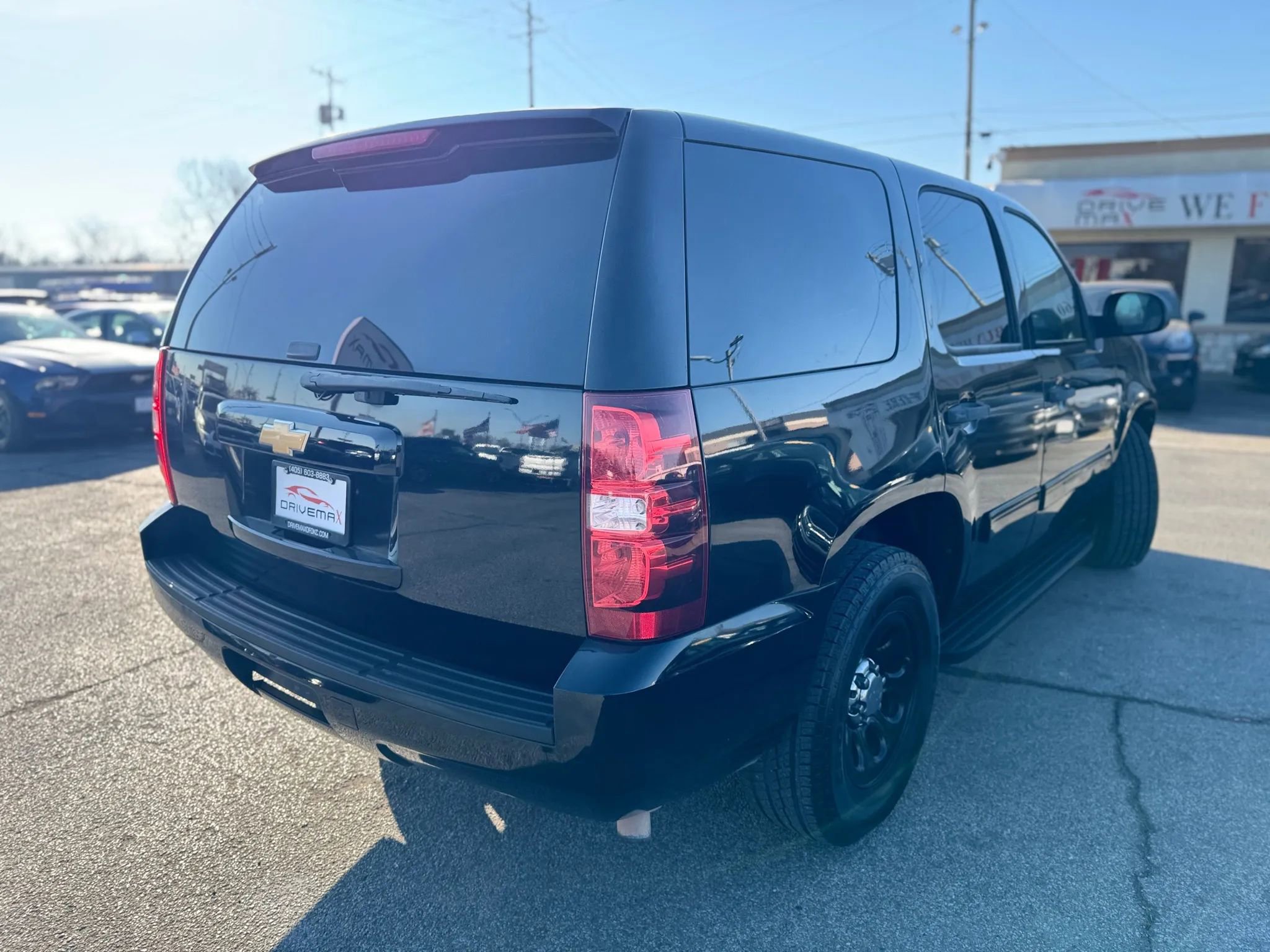 Used 2012 Chevrolet Tahoe 2WD image 3