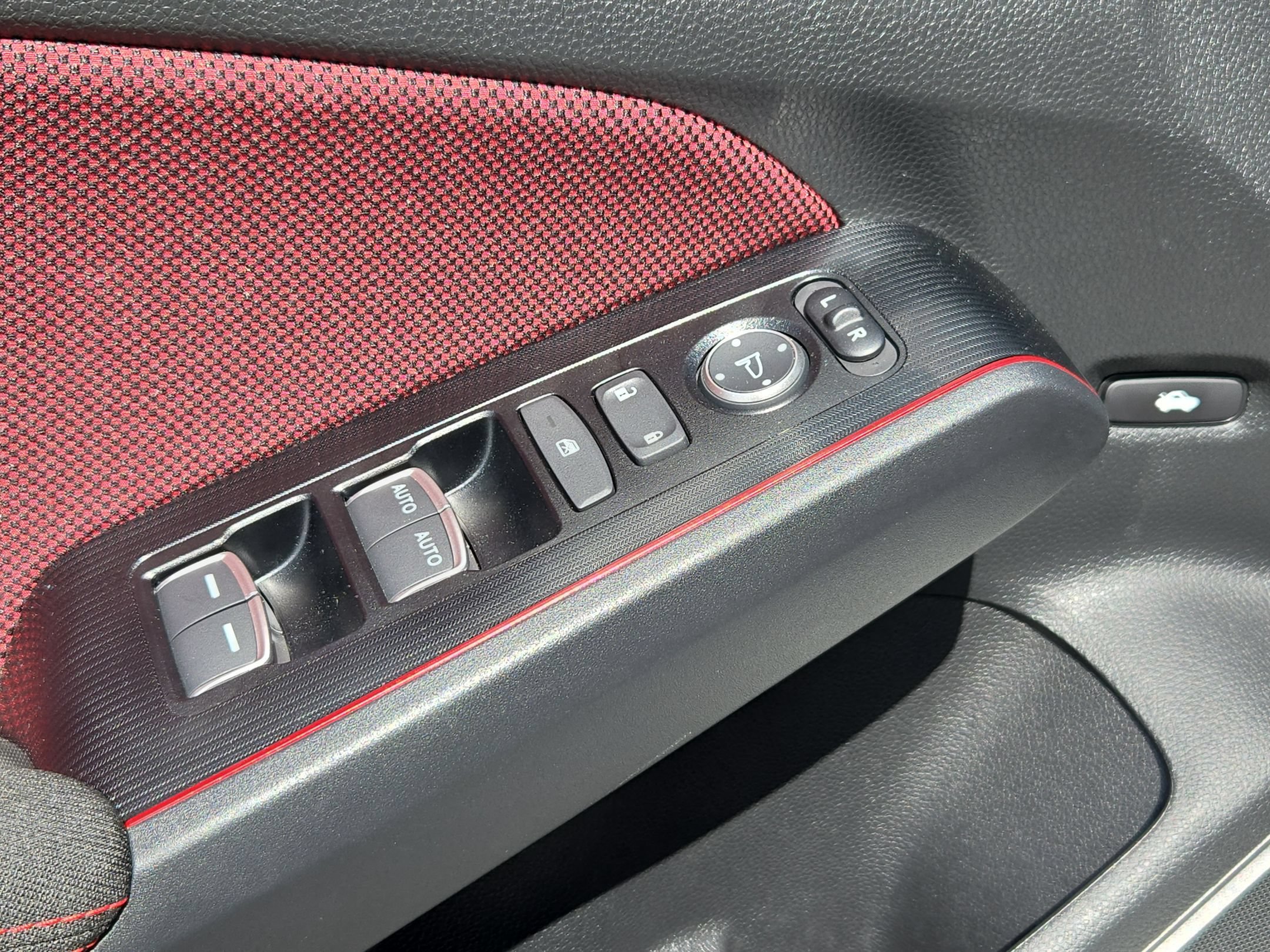 Certified 2026 Honda Civic Si image 11