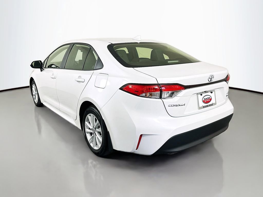 Certified 2026 Toyota Corolla LE w/ LE Premium Package FWD image 7