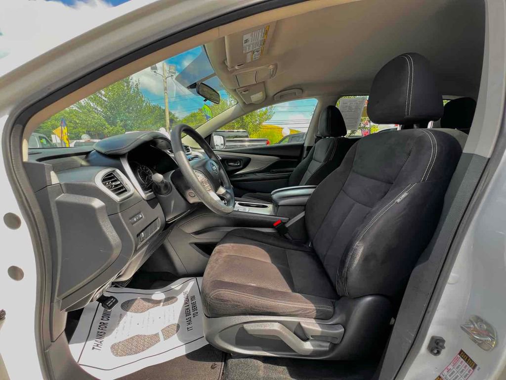 Used 2018 Nissan Murano S image 12