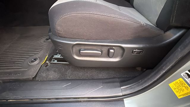 Used 2022 Toyota Tacoma TRD Off-Road image 29