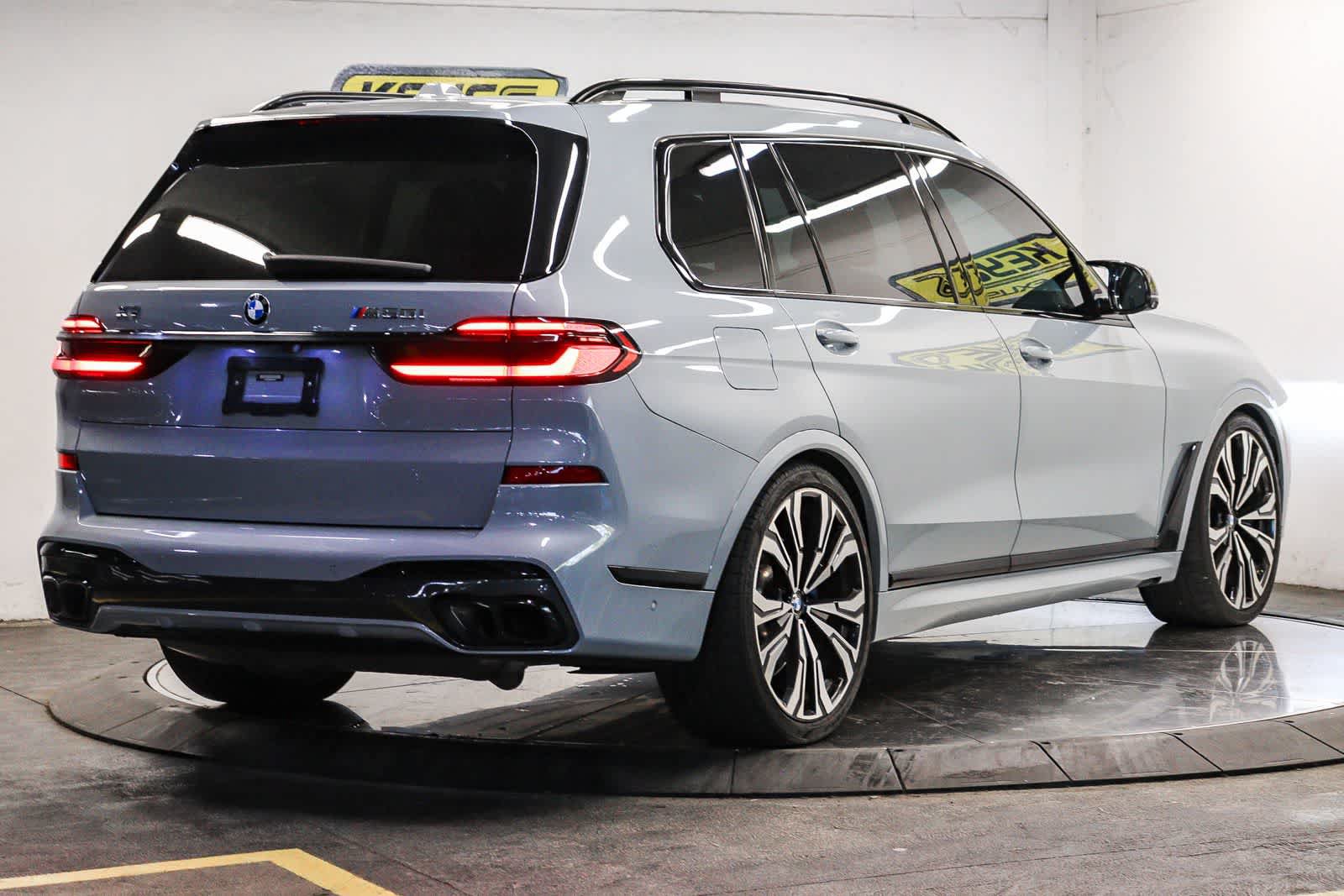 Used 2024 BMW X7 M60i w/ Executive Package AWD/4WD image 4