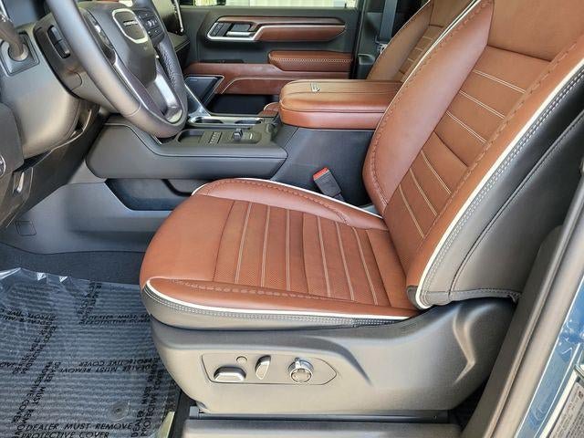 New 2026 GMC Sierra 3500 Denali Ultimate AWD/4WD image 17