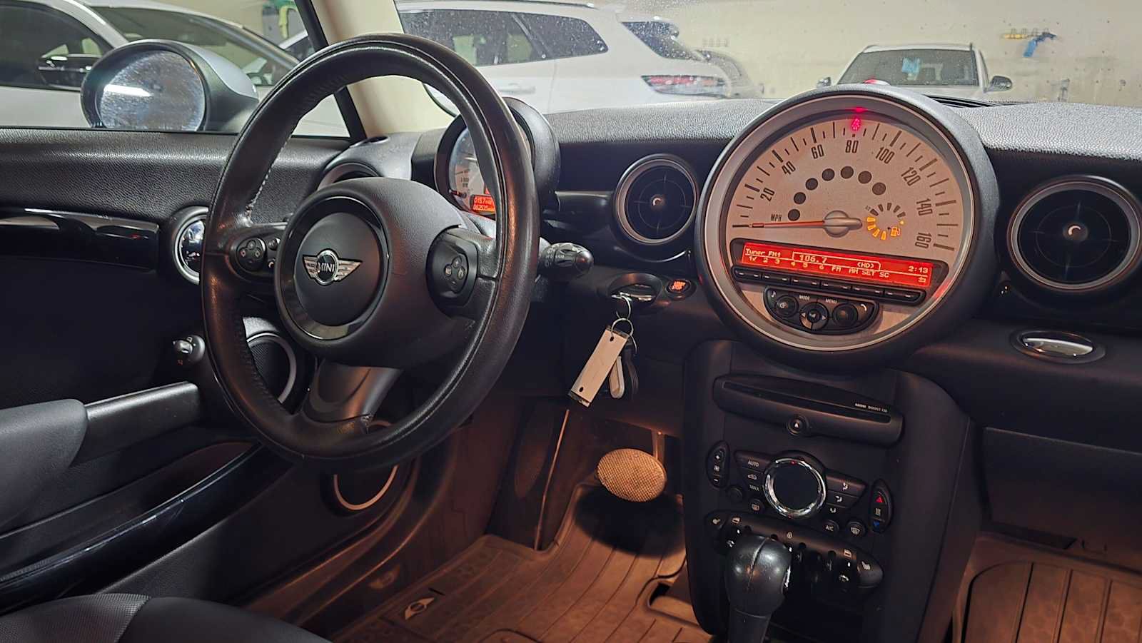 Used 2013 MINI Cooper Clubman FWD image 13