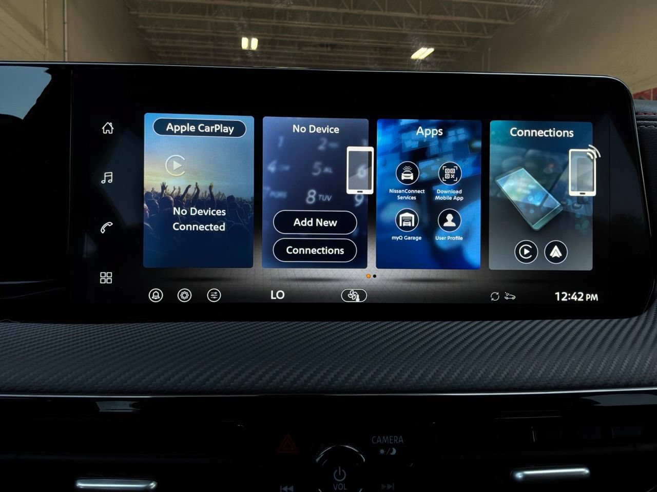 Used 2026 Nissan Kicks SR FWD image 34