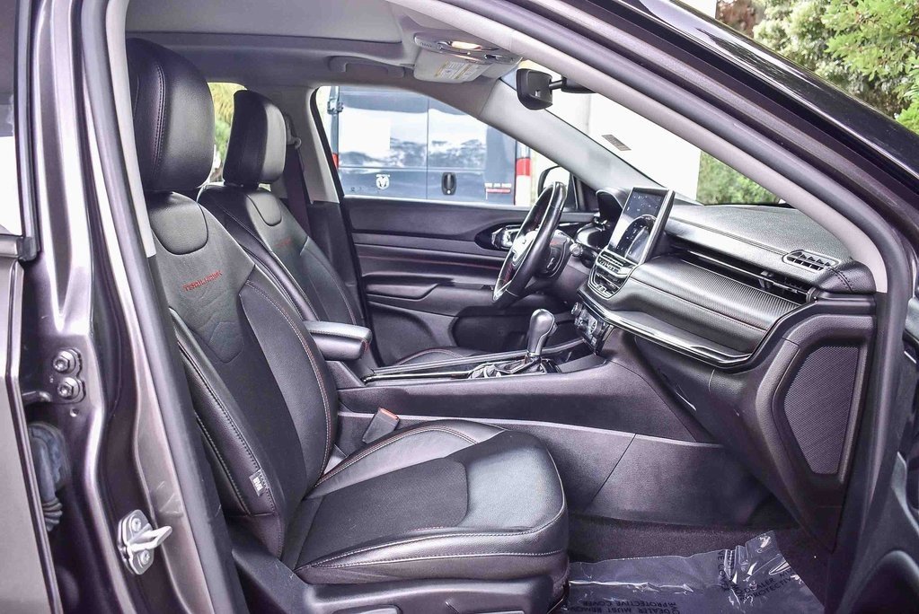 Used 2022 Jeep Compass Trailhawk w/ Sun and Sound Group image 16