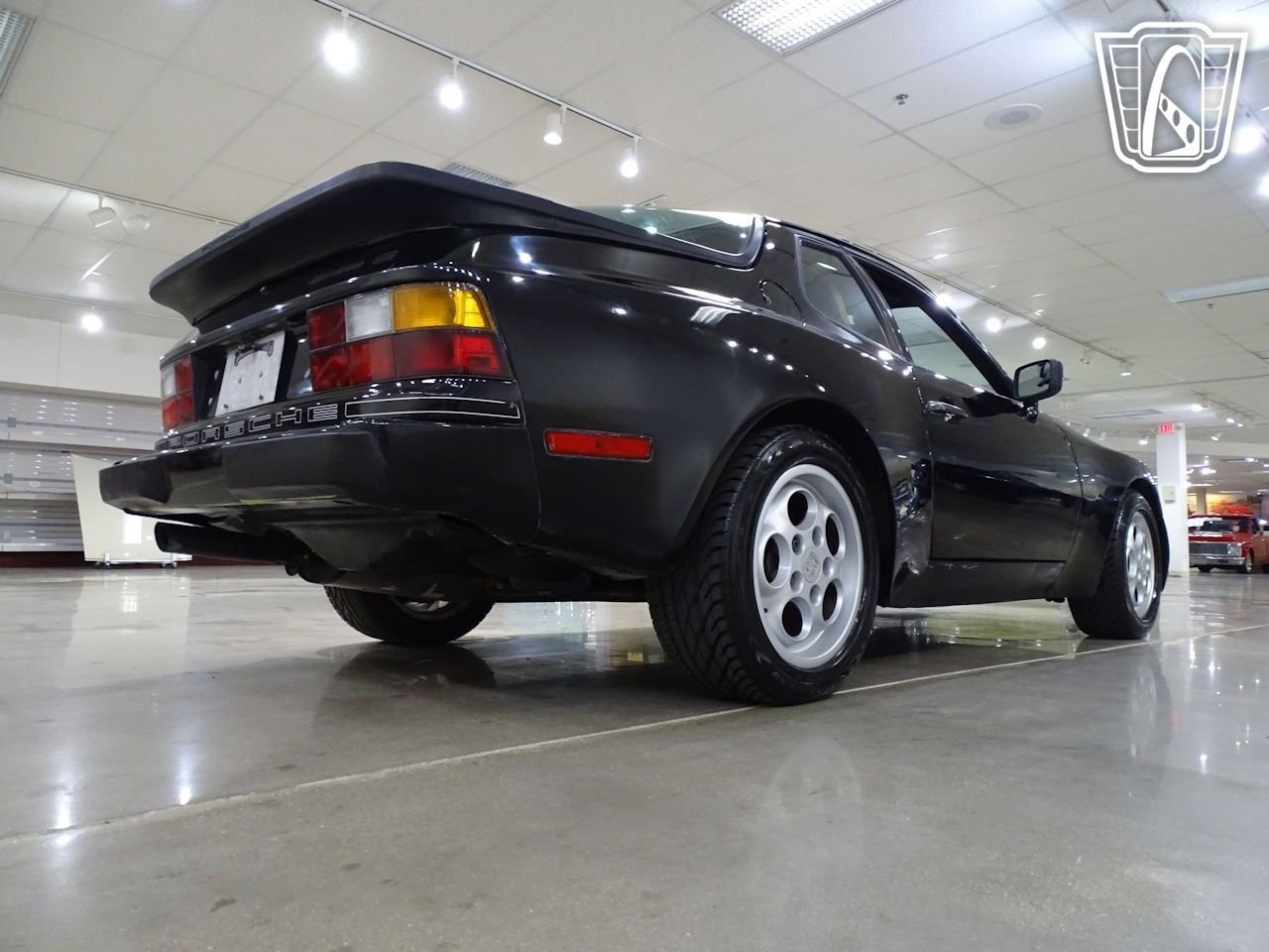 Used 1987 Porsche 944 S RWD image 17