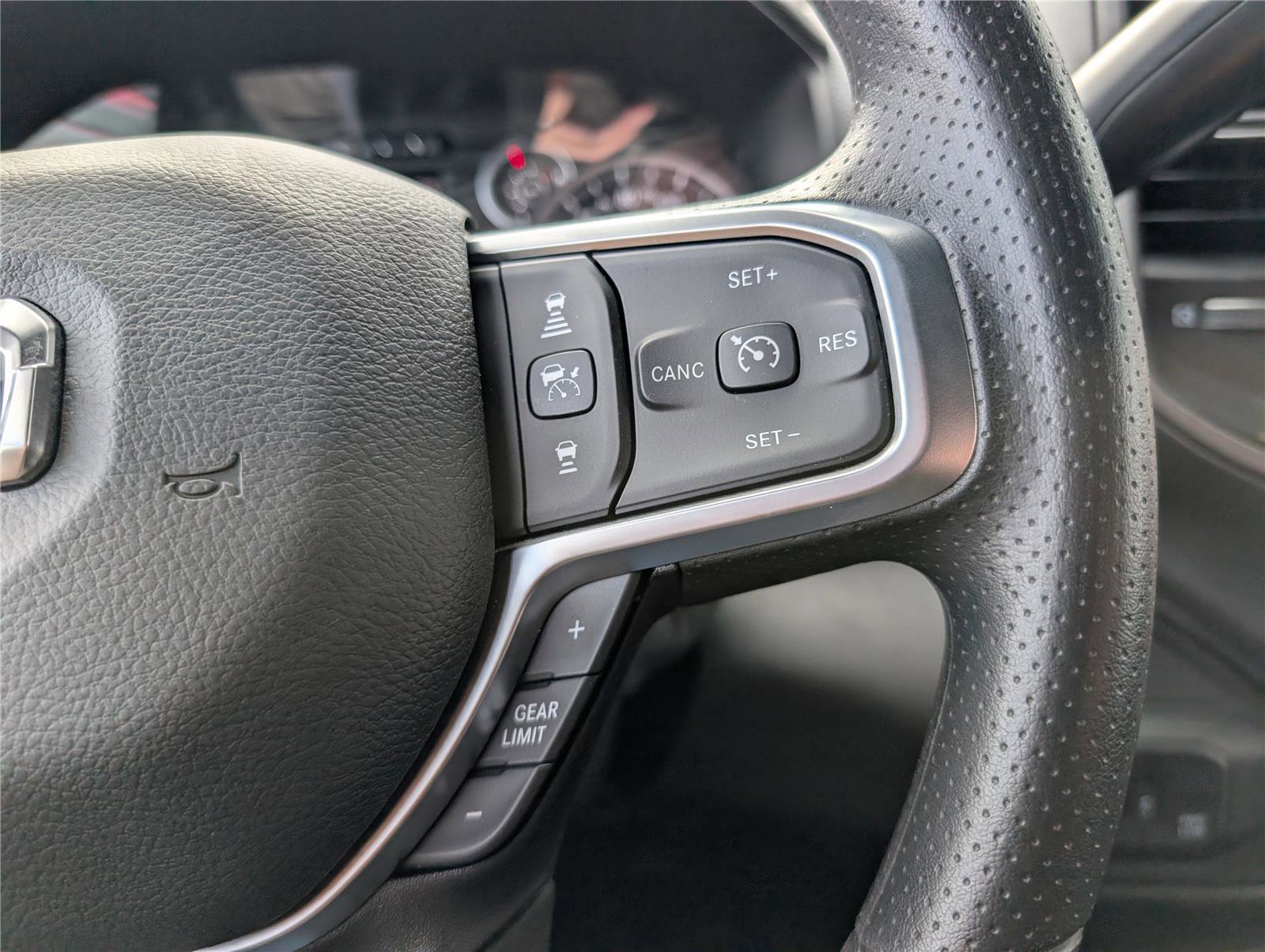 New 2026 RAM 2500 Tradesman AWD/4WD image 18