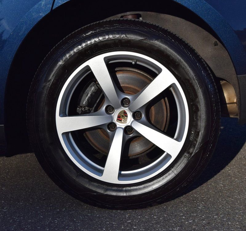 Used 2020 Porsche Macan image 37