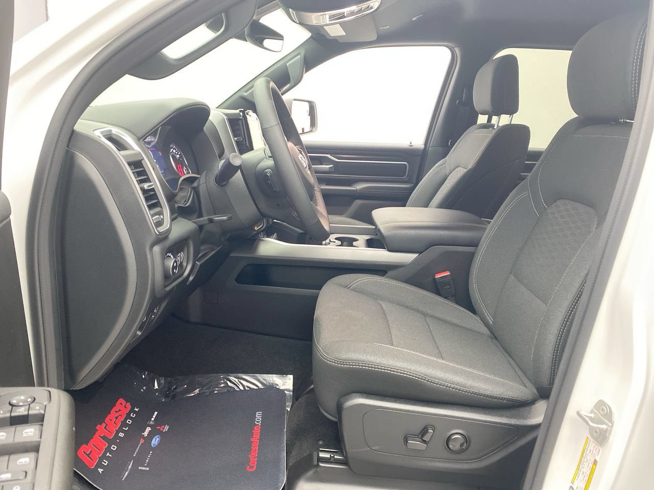 Used 2026 RAM 1500 Big Horn AWD/4WD image 14