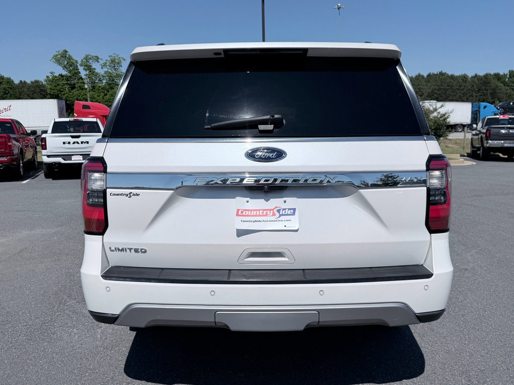 Used 2018 Ford Expedition Max Limited w/ Equipment Group 301A RWD image 8