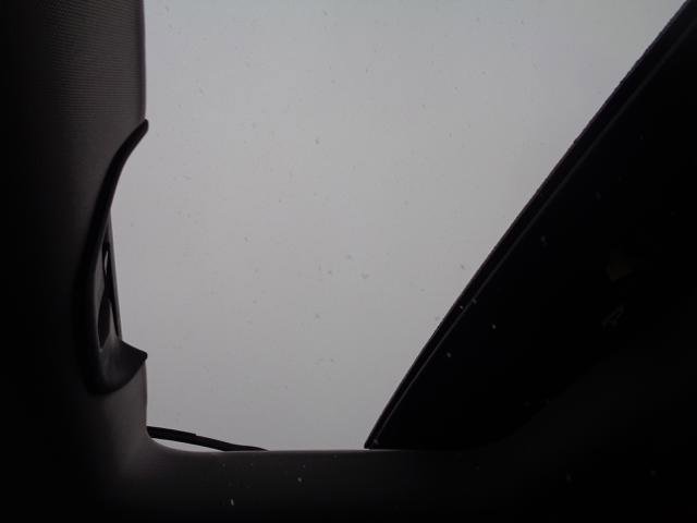 Used 2017 Jeep Renegade Altitude image 32