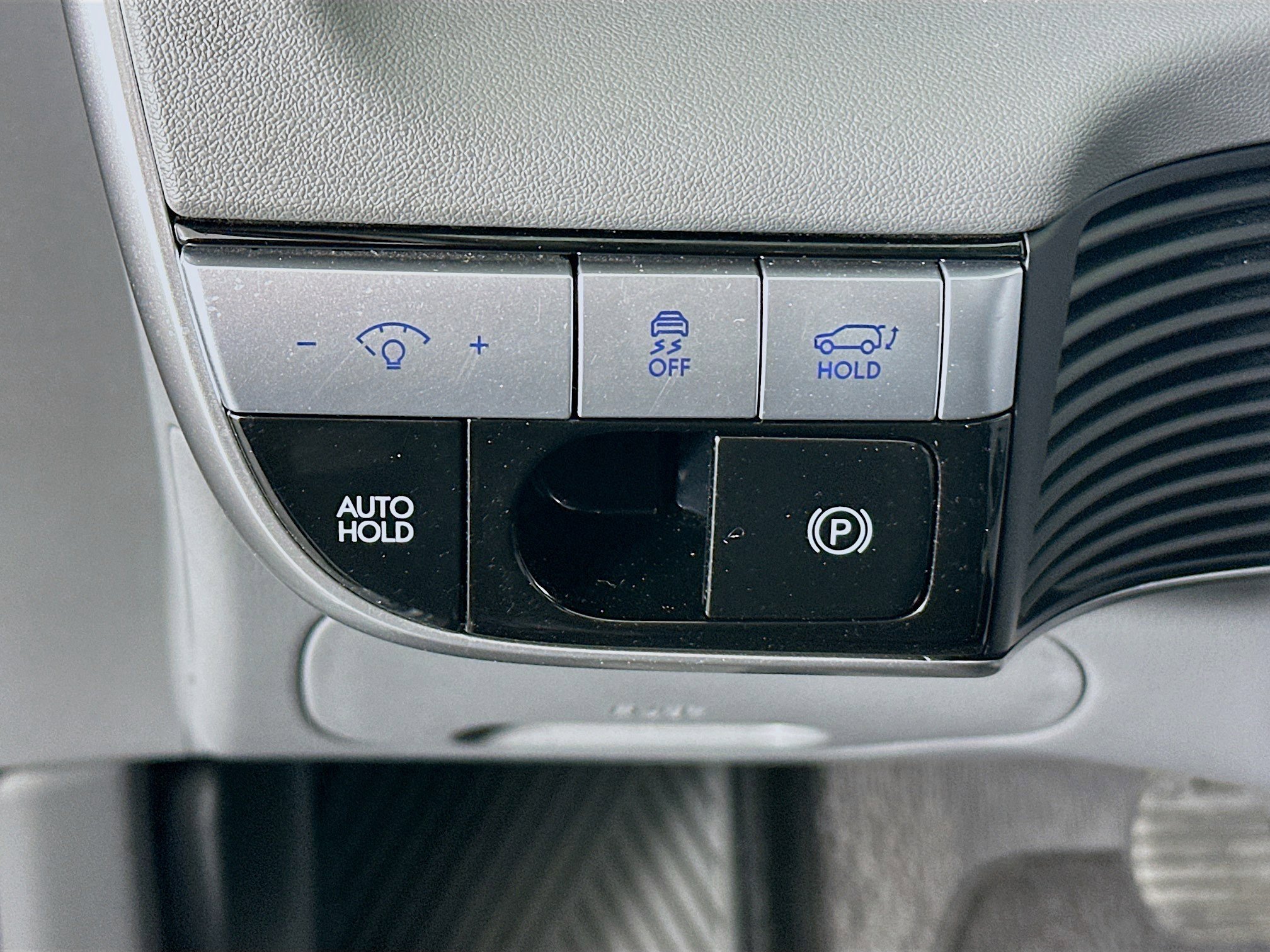 Used 2024 Hyundai Ioniq 5 SEL image 17