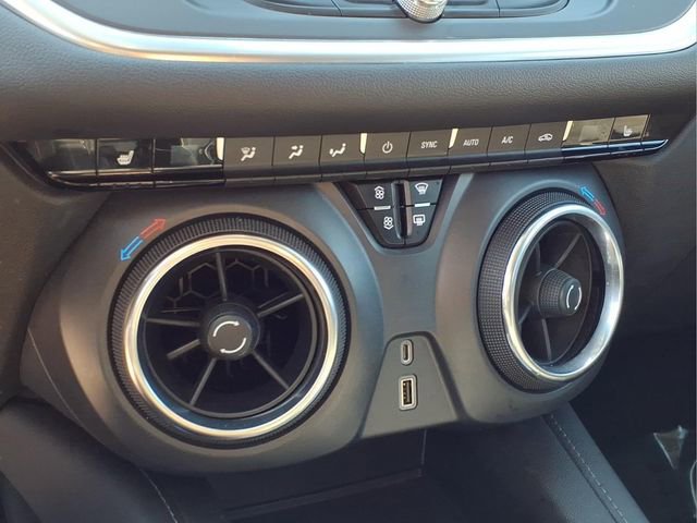 Used 2020 Chevrolet Blazer LT image 23