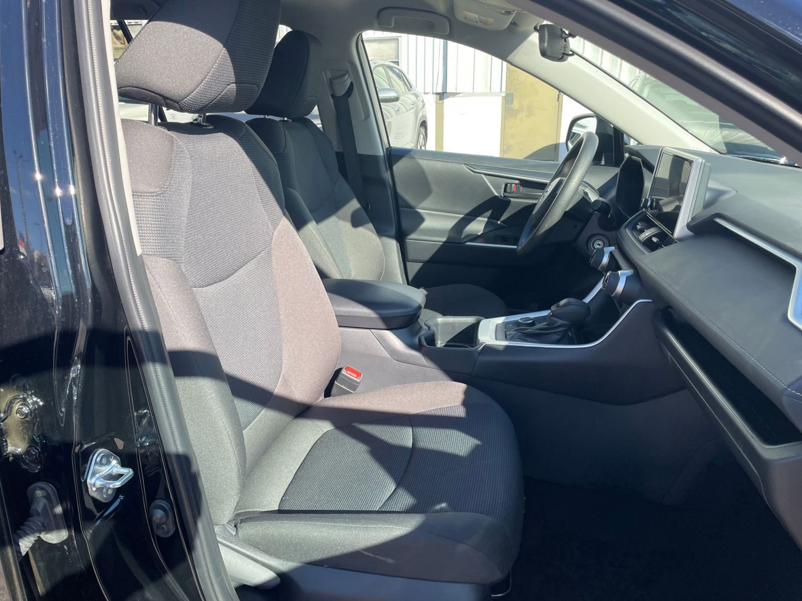 Used 2025 Toyota RAV4 LE image 35