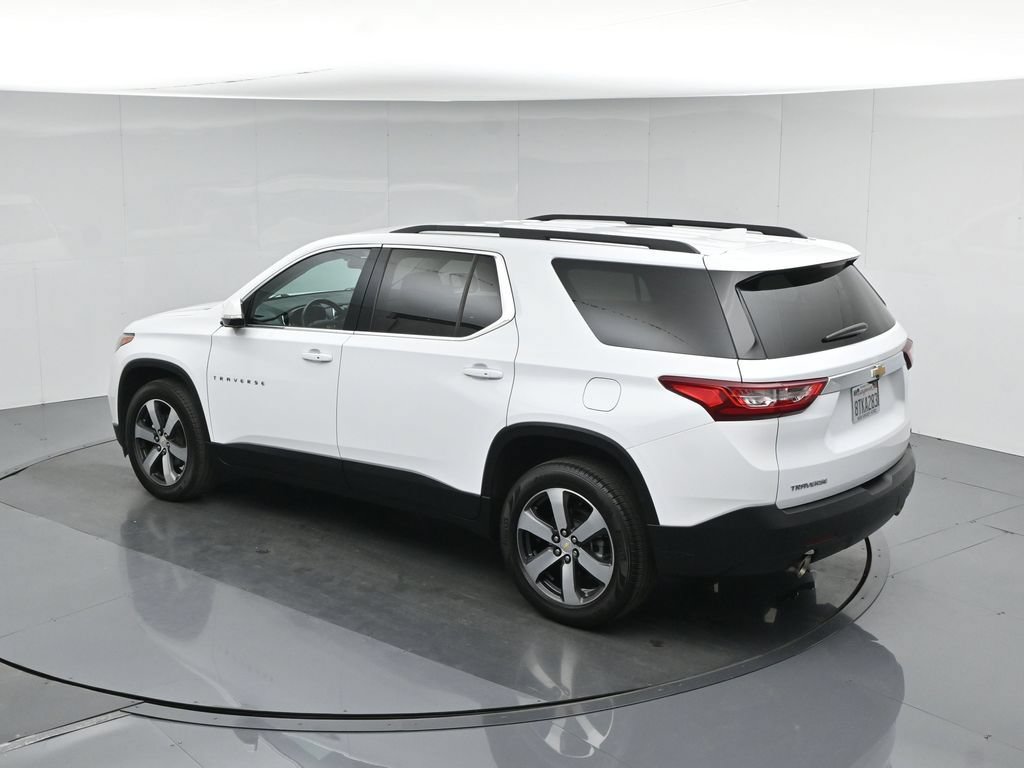 Used 2020 Chevrolet Traverse LT w/ LT Premium Package FWD image 44