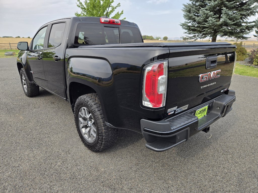 Used 2021 GMC Canyon AT4 w/ Trailering Package image 9