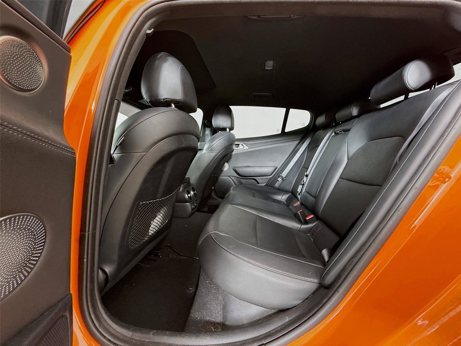 Used 2019 Kia Stinger GTS RWD image 3