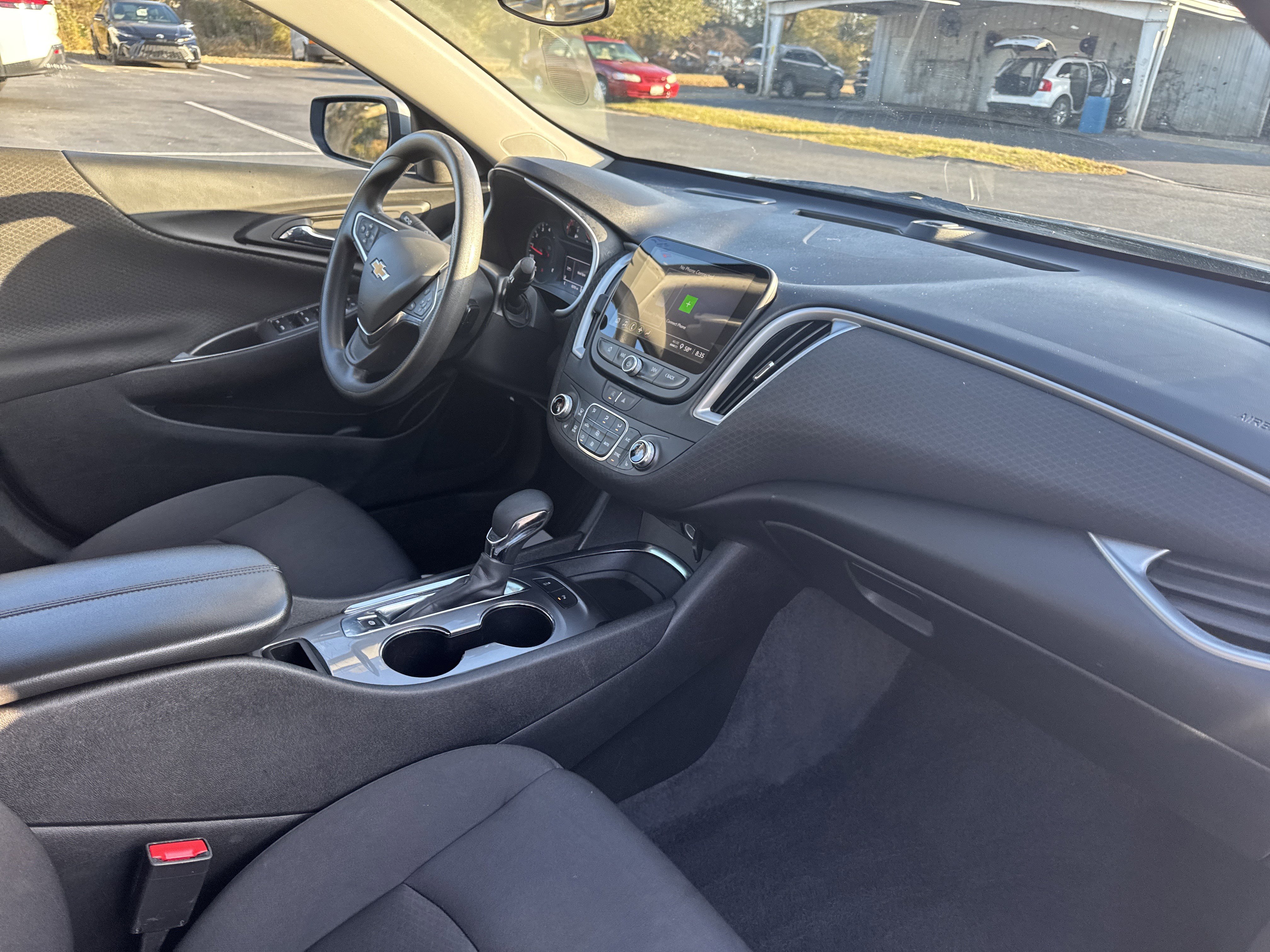 Used 2024 Chevrolet Malibu LT image 35