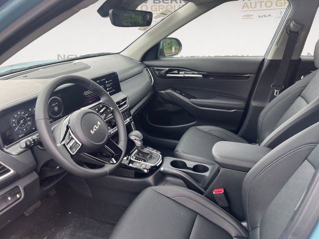 New 2026 Kia Seltos EX FWD image 9