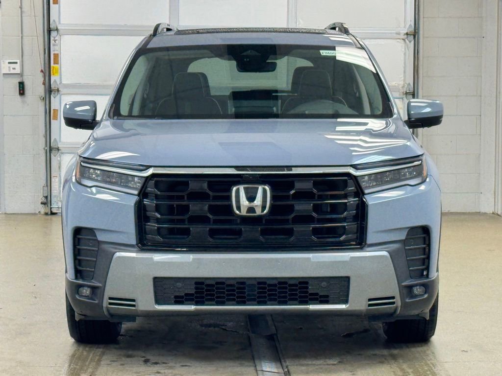 New 2026 Honda Pilot Elite image 2