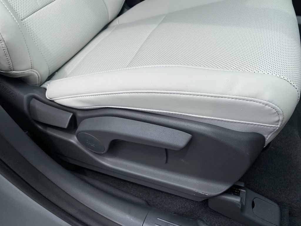 New 2027 Hyundai Santa Fe SEL FWD image 35