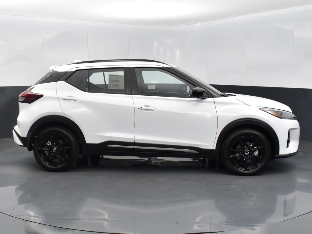 Used 2023 Nissan Kicks SR w/ SR Premium Package