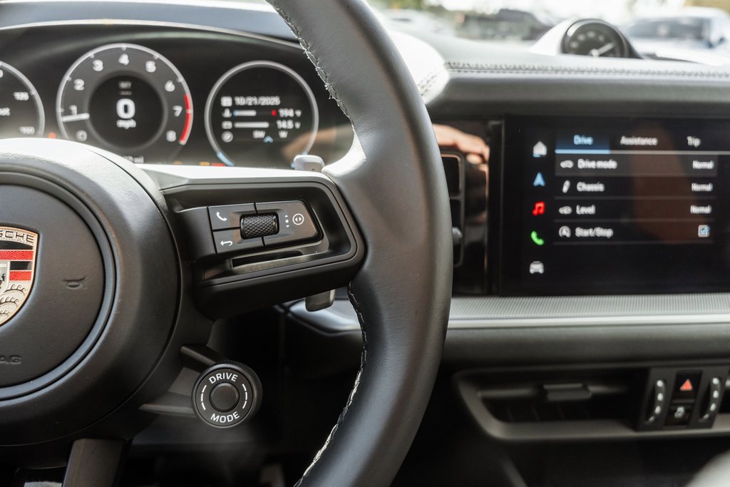 Used 2024 Porsche Cayenne Base image 24