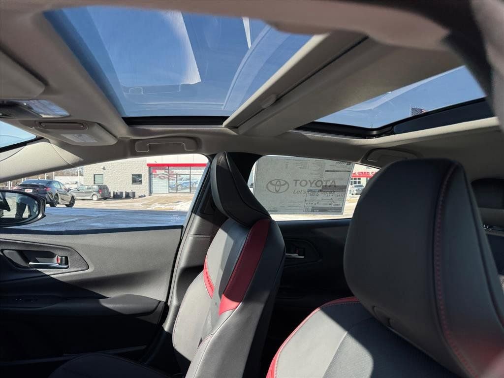 New 2026 Toyota Prius Plug-In Hybrid image 7