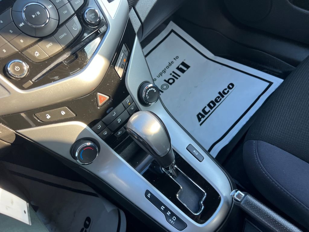 Used 2013 Chevrolet Cruze LT w/ RS Package image 18