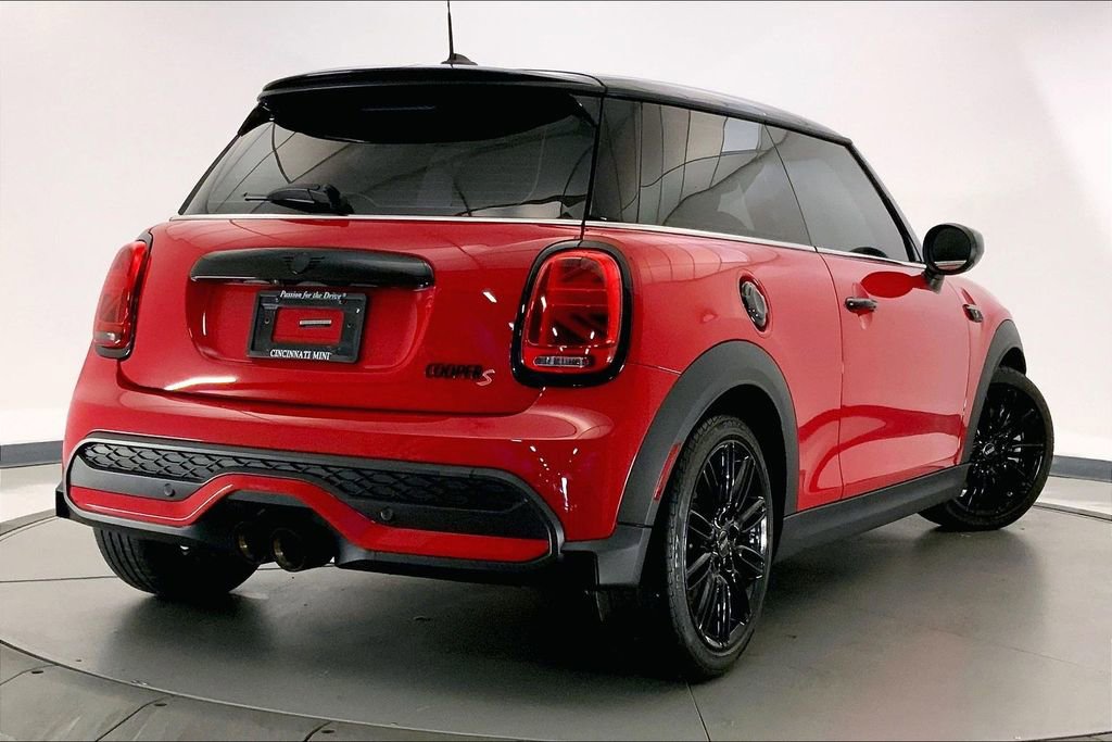 Used 2022 MINI Cooper S w/ Premium Package FWD image 12