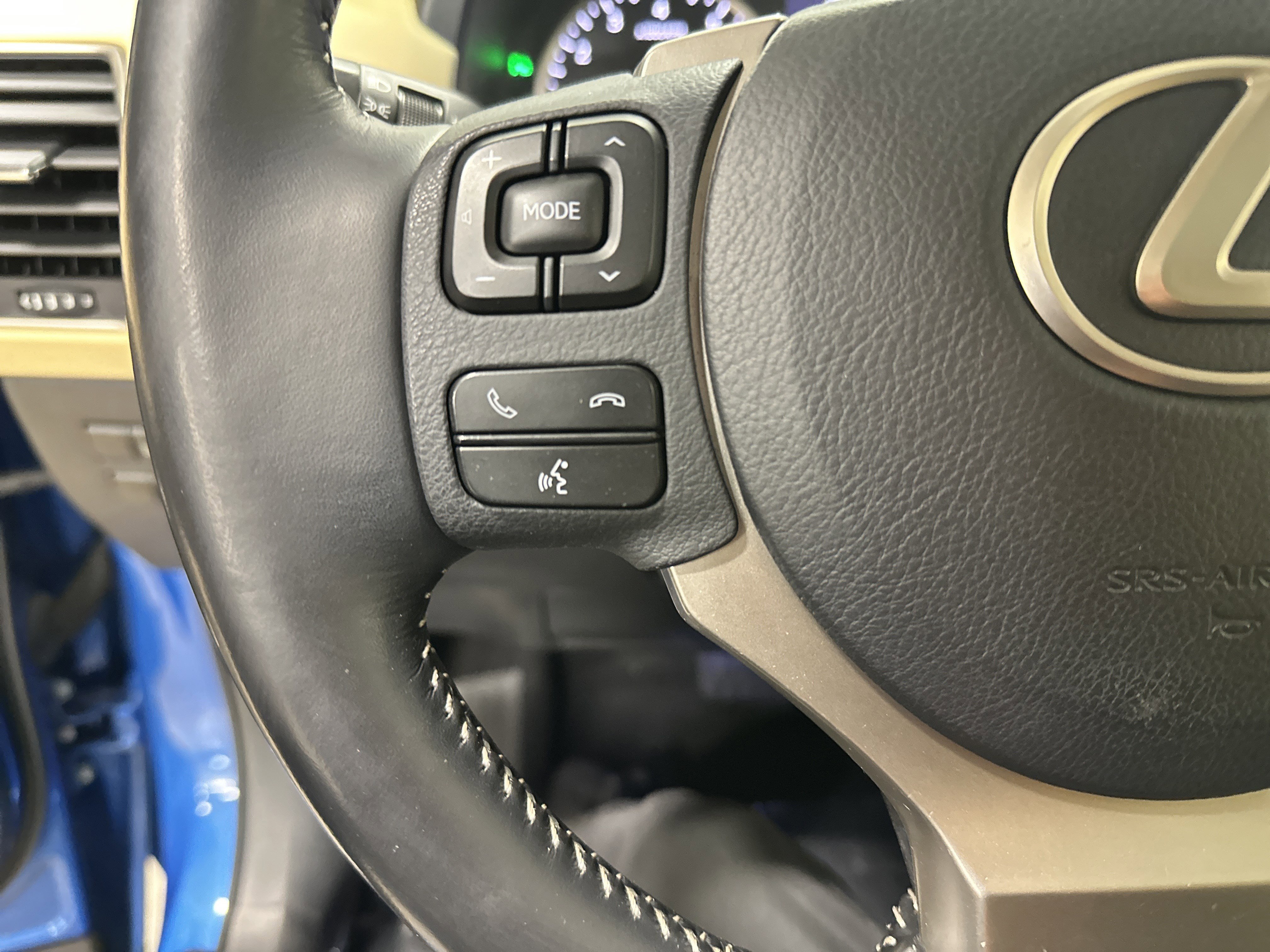 Used 2017 Lexus NX 200t AWD w/ Premium Package image 19